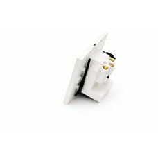 IP Kamera versteckt in einer Wandsteckdose