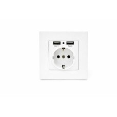 IP Kamera versteckt in einer Wandsteckdose