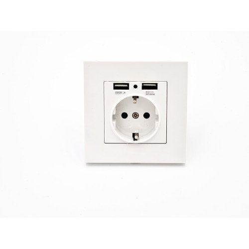 IP-Kamera versteckt in einer Wandsteckdose